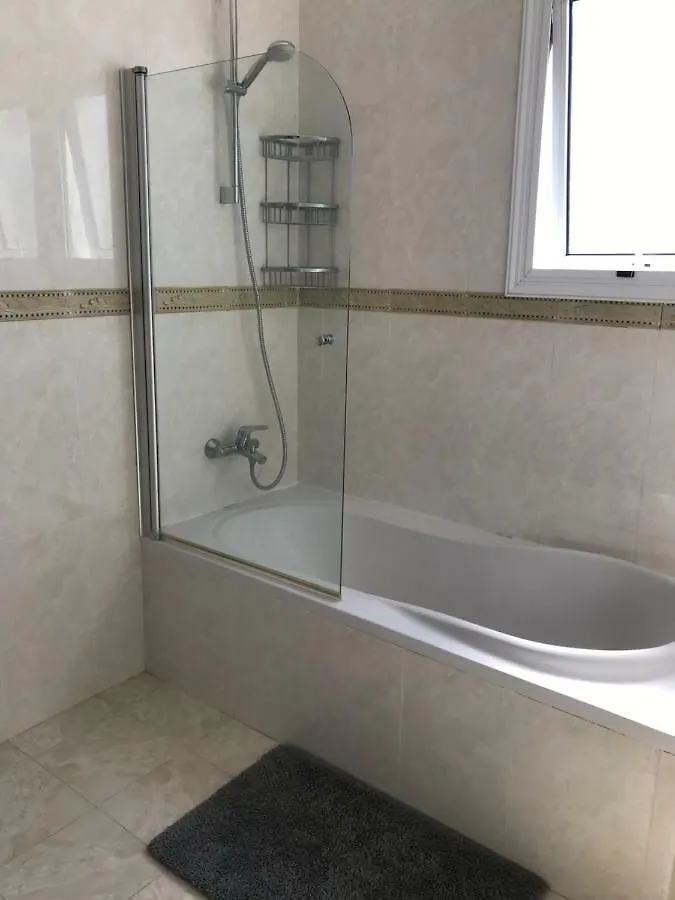 Villa Julia 圣纳帕 0*,